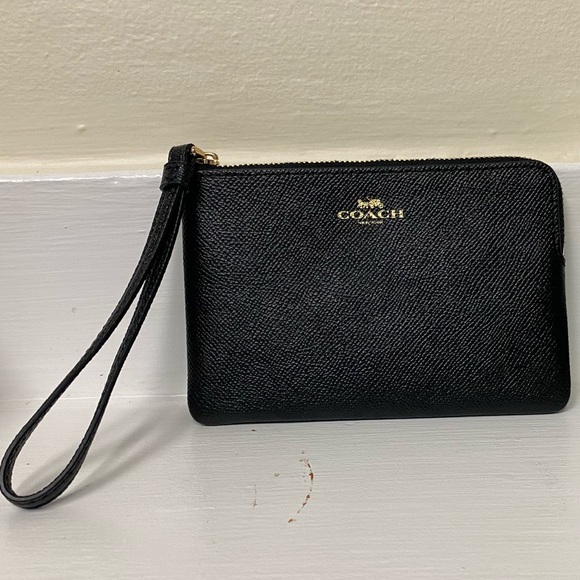 Coach Like-New Crossgrain Leather Crossbody and Wristlet Set - Picture 7 of 10